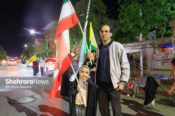 گزارش تصویری | پنجاه‌و‌پنجمین شب حضور حماسی مردم در خیابان‌های مشهد