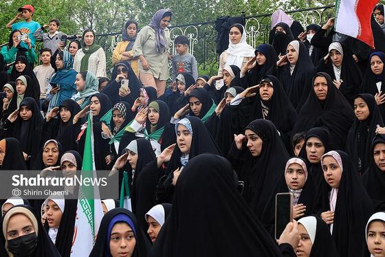 اجتماع بزرگ دختران و نور کرامت در مشهد