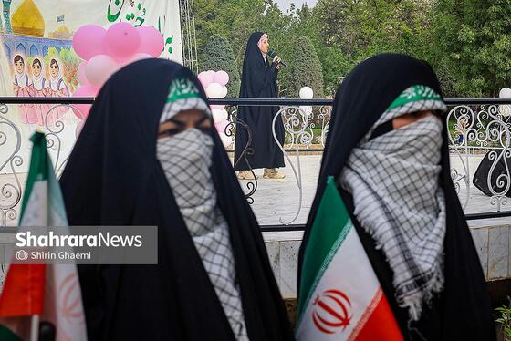 اجتماع بزرگ دختران و نور کرامت در مشهد