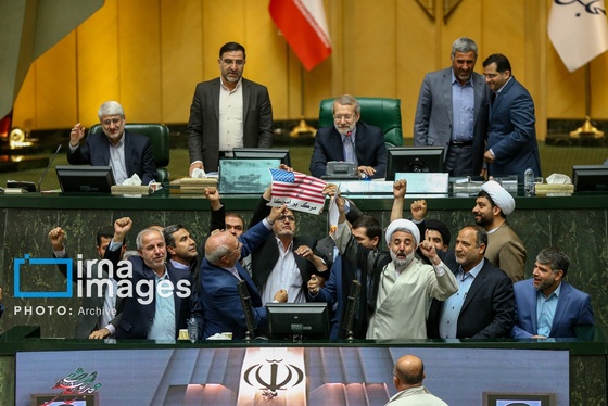 گزارش تصویری | چهل روز پس از شهادت فیلسوفِ شریفِ سیاست ایران