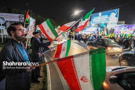 گزارش تصویری | پنجاه‌وششمین شب حضور حماسی مردم مشهد در سنگر خیابان
