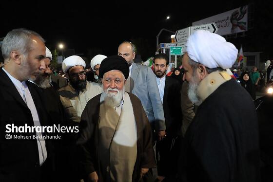 گزارش تصویری | پنجاه‌وششمین شب حضور حماسی مردم مشهد در سنگر خیابان