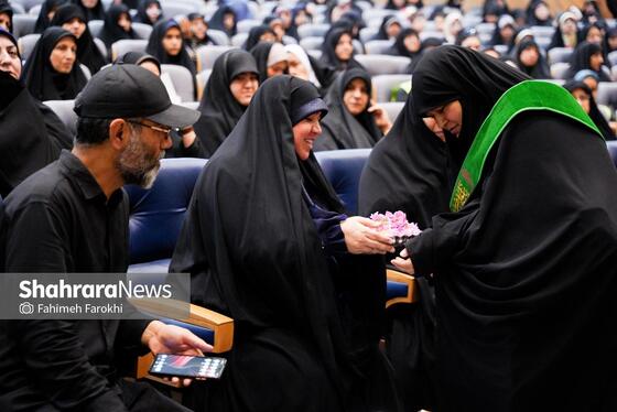 گزارش تصویری | گردهمایی زنان قهرمان مشهد با عنوان «رستاخیز زنان»