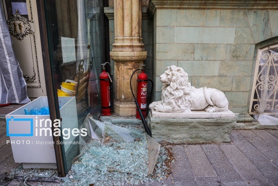 گزارش تصویری | اثر جنگ بر پیشانی کاخ سعدآباد