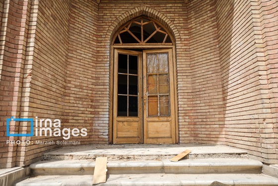 گزارش تصویری | اثر جنگ بر پیشانی کاخ سعدآباد