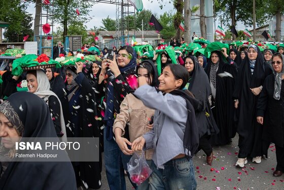 گزارش تصویری | کاروان زیر سایه خورشید - گیلان