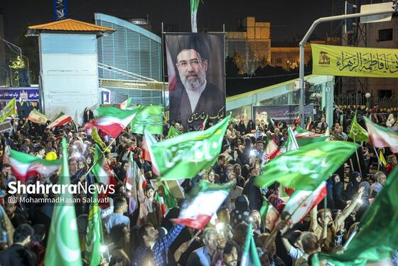 گزارش تصویری | اجتماع بزرگ «لشکریان امام رضا (ع)» در شب میلاد شمس الشموس