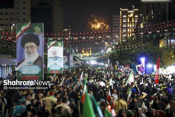 گزارش تصویری | اجتماع بزرگ «لشکریان امام رضا (ع)» در شب میلاد شمس الشموس