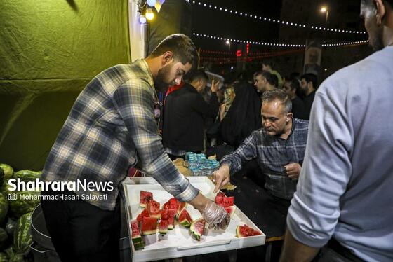 گزارش تصویری | اجتماع بزرگ «لشکریان امام رضا (ع)» در شب میلاد شمس الشموس