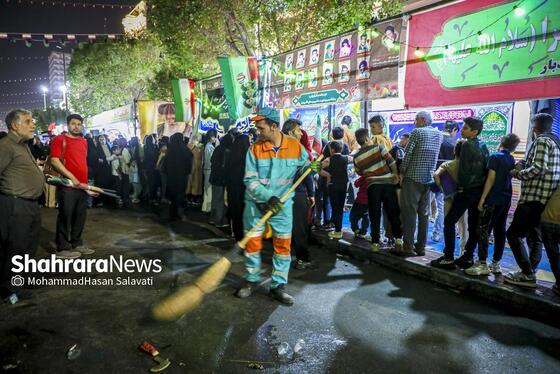 گزارش تصویری | اجتماع بزرگ «لشکریان امام رضا (ع)» در شب میلاد شمس الشموس