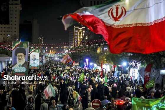 گزارش تصویری | اجتماع بزرگ «لشکریان امام رضا (ع)» در شب میلاد شمس الشموس