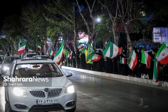 گزارش تصویری | مردم مشهد زیر سایه خورشید در پنجاه‌ونهمین شب حضور در خیابان (۸ اردیبهشت ۱۴۰۵)