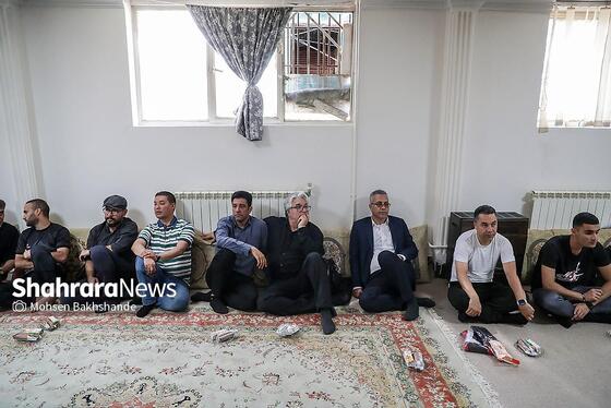 گزارش تصویری | مسابقه فوتسال دوستانه یاران خداداد و منتخب زندان خراسان رضوی