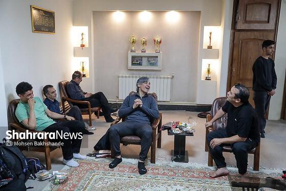 گزارش تصویری | مسابقه فوتسال دوستانه یاران خداداد و منتخب زندان خراسان رضوی