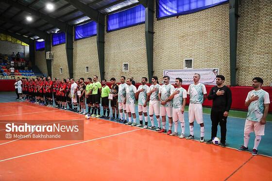 گزارش تصویری | مسابقه فوتسال دوستانه یاران خداداد و منتخب زندان خراسان رضوی