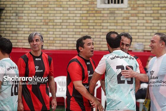 گزارش تصویری | مسابقه فوتسال دوستانه یاران خداداد و منتخب زندان خراسان رضوی