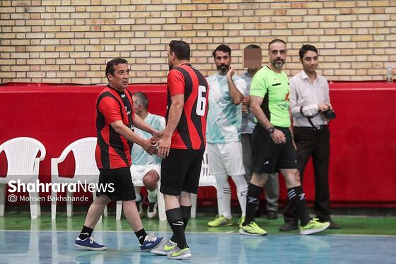 گزارش تصویری | مسابقه فوتسال دوستانه یاران خداداد و منتخب زندان خراسان رضوی