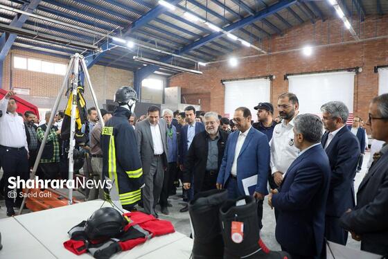 گزارش تصویری | بهره‌برداری از تعمیرگاه مرکزی سازمان آتش‌نشانی و تجهیزات مرتبط و ۵ پروژه عمرانی، فرهنگی و فضای سبز در منطقه ۷ مشهد