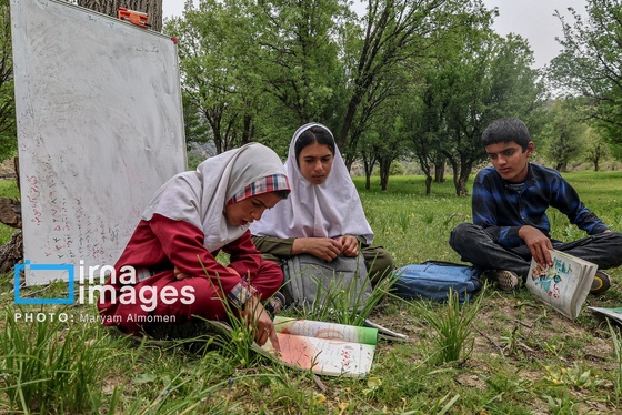 گزارش تصویری | معلم دهکده