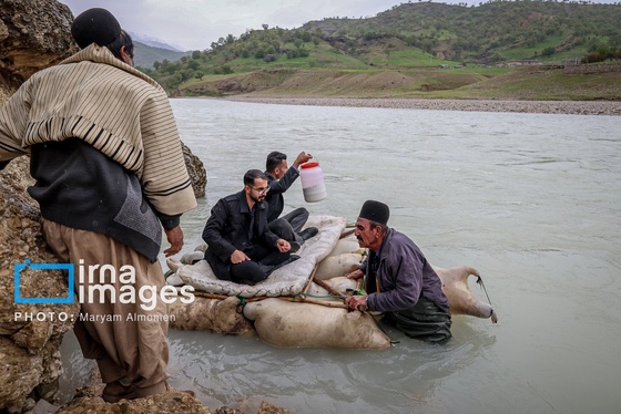 گزارش تصویری | معلم دهکده