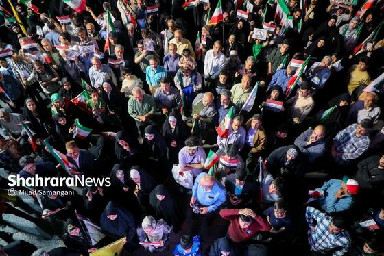 گزارش تصویری | مراسم همبستگی مردم ایران و عراق در چهارراه حماسه (برق) مشهد