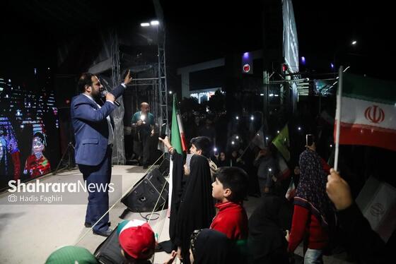 گزارش تصویری | مراسم انتخاب چهره هنری انقلاب اسلامی خراسان رضوی ۱۴۰۴ در مشهد
