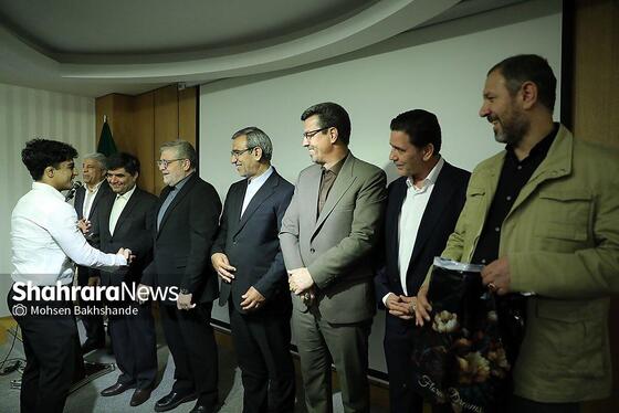 گزارش تصویری | تقدیر از ملی پوشان کشتی ایران و خراسان رضوی در مشهد