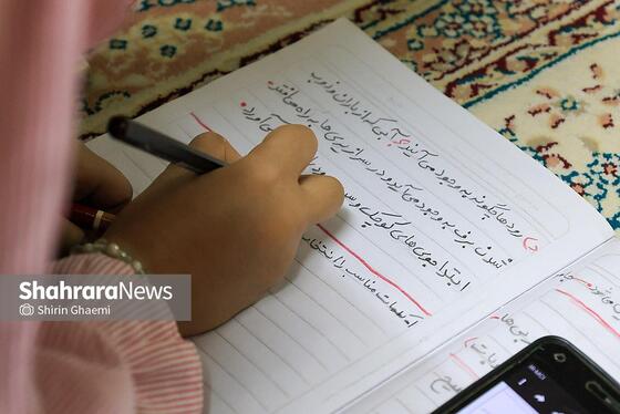 گزارش تصویری | تحصیل آنلاین دانش‌آموزان در دوران جنگ
