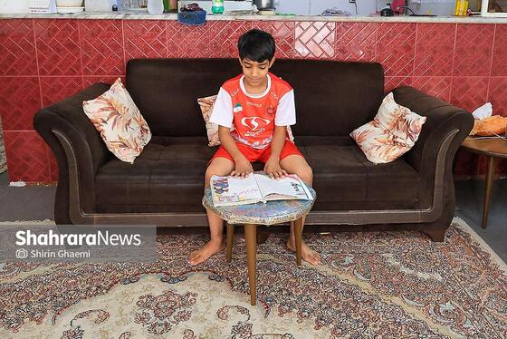 گزارش تصویری | تحصیل آنلاین دانش‌آموزان در دوران جنگ