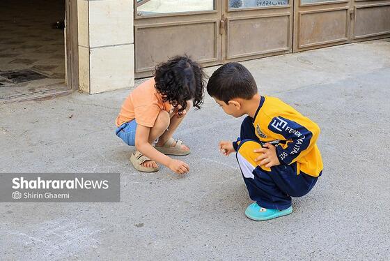 گزارش تصویری | تحصیل آنلاین دانش‌آموزان در دوران جنگ