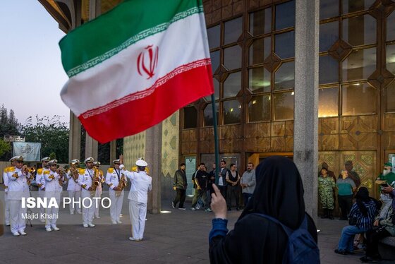 گزارش تصویری | آیین افتتاح نمایش «ذرات آشوب»