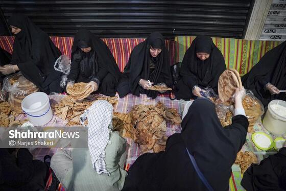 گزارش تصویری | خدمت زیر نور شب