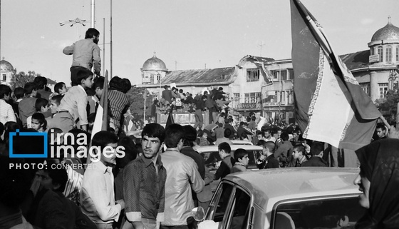 گزارش تصویری | سوم خرداد ۱۳۶۱