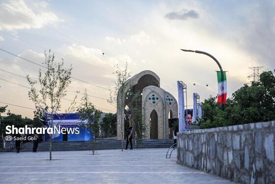 گزارش تصویری | رونمایی از یادمان شهدای بوستان‌های خورشید و اردیبهشت در مشهد