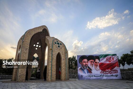 گزارش تصویری | رونمایی از یادمان شهدای بوستان‌های خورشید و اردیبهشت در مشهد
