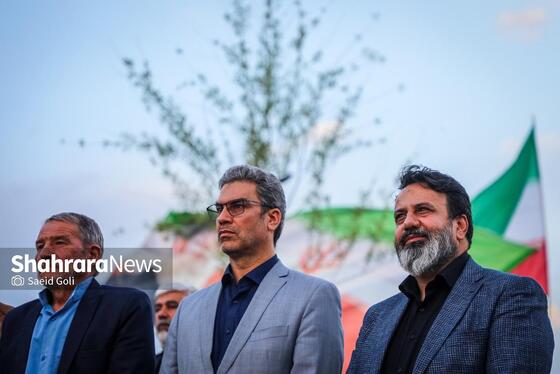 گزارش تصویری | رونمایی از یادمان شهدای بوستان‌های خورشید و اردیبهشت در مشهد