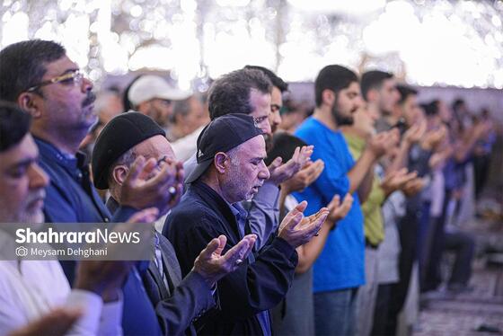 گزارش تصویری | اقامه نماز عید سعید قربان در حرم مطهر رضوی