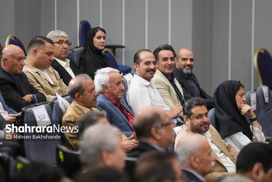 گزارش تصویری | جشن صعود به لیگ برتر تیم فوتسال دائم پناه مشهد