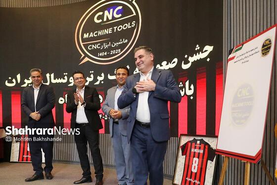 گزارش تصویری | جشن صعود به لیگ برتر تیم فوتسال دائم پناه مشهد