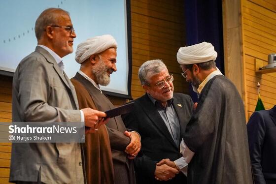گزارش تصویری | مراسم اختتامیه اولین رویداد اجتماعی مغز بادوم