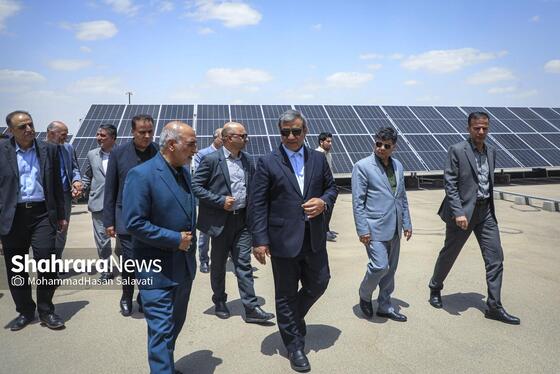 گزارش تصویری | بهره‌برداری از دو نیروگاه خورشیدی ۷ مگاواتی در مشهد