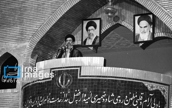 گزارش تصویری | عکس‌های منتشرنشده از نخستین سالگرد ارتحال امام خمینی (ره) خرداد ۱۳۶۹