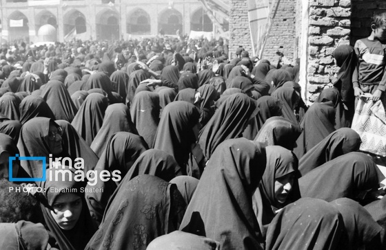 گزارش تصویری | عکس‌های منتشرنشده از نخستین سالگرد ارتحال امام خمینی (ره) خرداد ۱۳۶۹