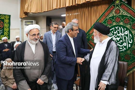 گزارش تصویری |  جشن عید غدیر در دفتر امام جمعه مشهد