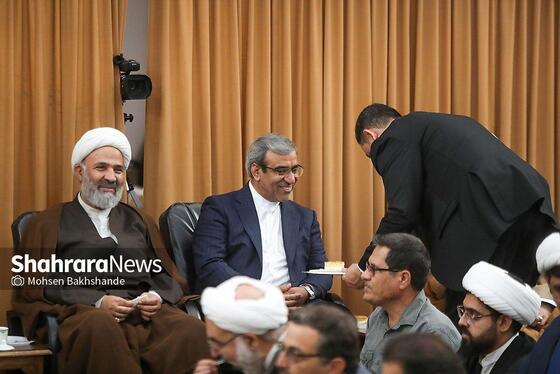 گزارش تصویری |  جشن عید غدیر در دفتر امام جمعه مشهد