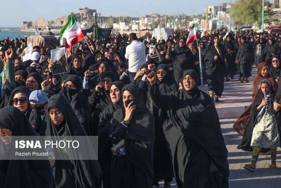 گزارش تصویری | تشییع پیکر شهید «قدرت زرنگاری» - جزیره هرمز