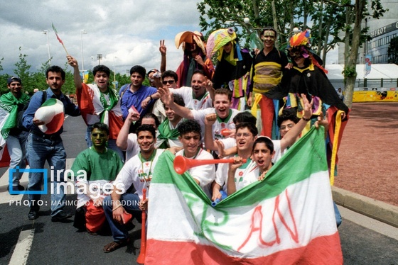 گزارش تصویری | تصاویر منتشرنشده حضور تیم ملی فوتبال ایران در جام جهانی ۱۹۹۸ فرانسه