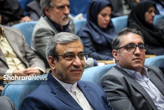 گزارش تصویری | «روایت همدلی» آیین بزرگداشت یکسال تلاش و هم‌افزایی در برنامه یکشنبه‌های اقتصادی استاندار خراسان رضوی