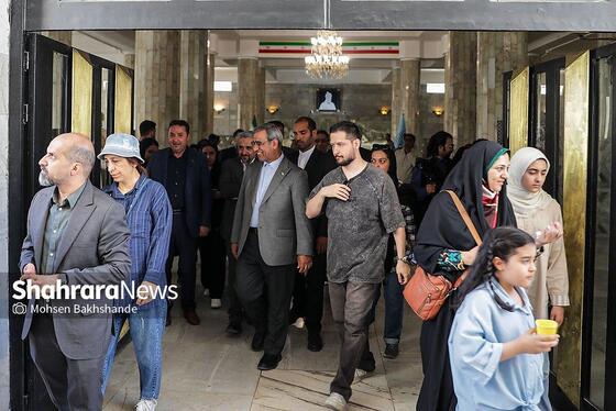 گزارش تصویری | نشست خبری استاندار خراسان رضوی در آرامگاه فردوسی