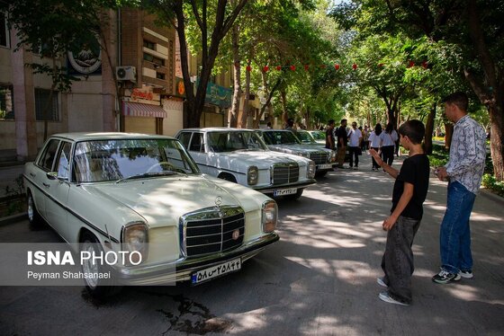 گزارش تصویری | گردهمایی خودروهای کلاسیک، آفرود و کمپر - اصفهان